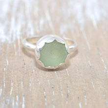 Load image into Gallery viewer, Sea glass ring in sterling silver (R243)
