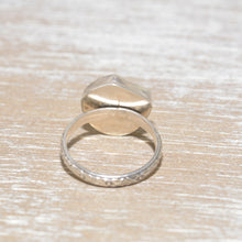 Load image into Gallery viewer, Sea glass ring with a hand crafted stud in a setting of fine and sterling silver. (R559)
