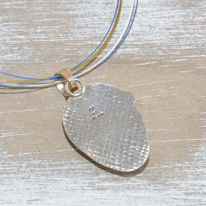Pendant necklace with vitreous enamel cabochon in a setting of sterling silver and 14K gold fill (N657)