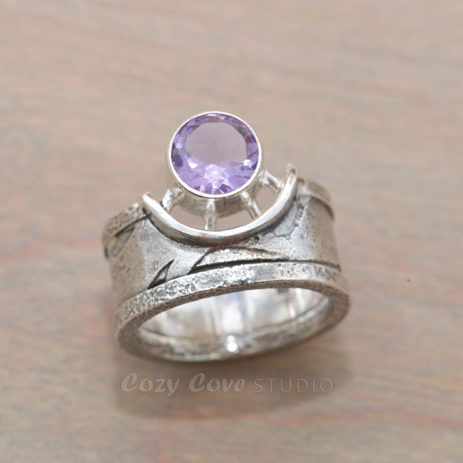 Amethyst ring in sterling silver